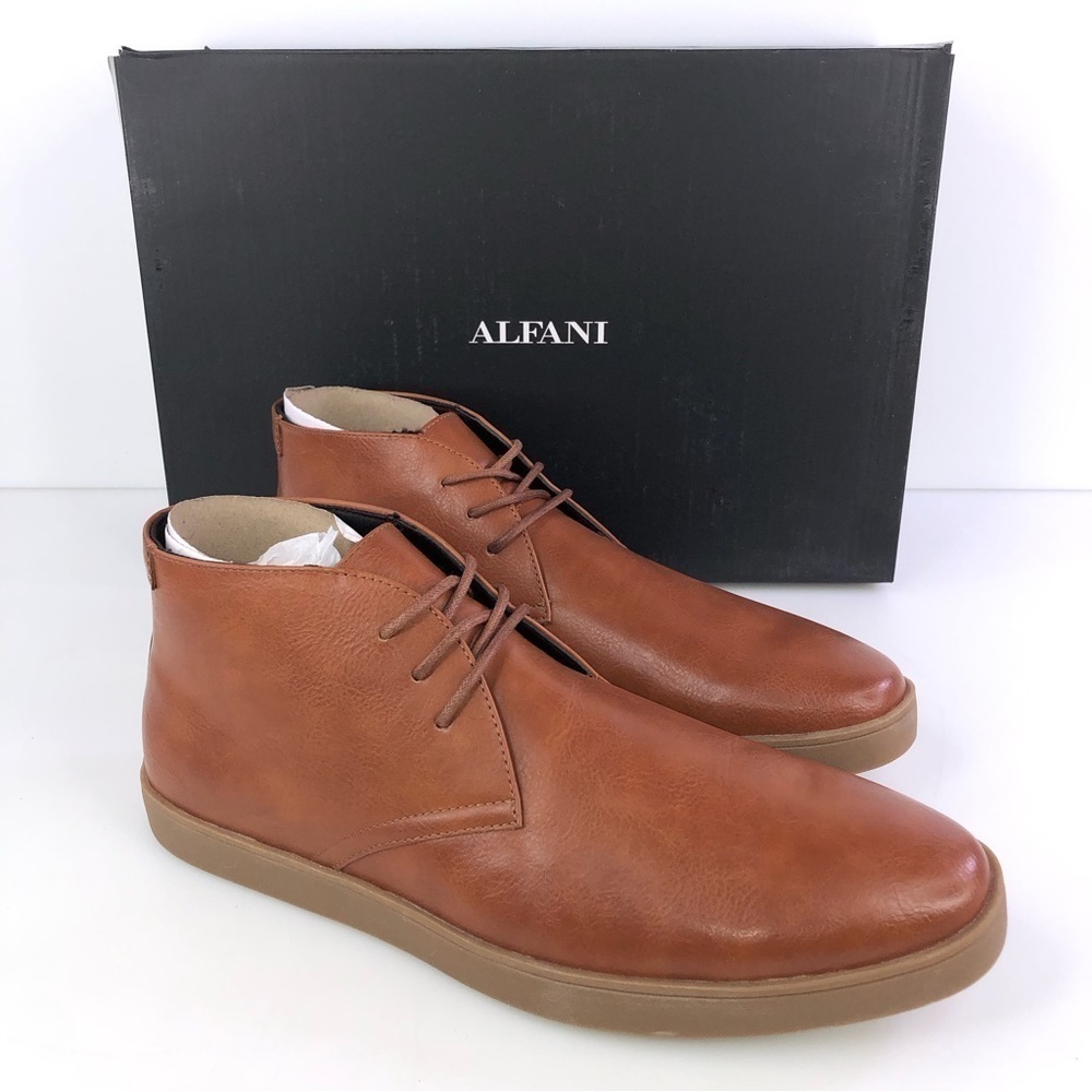 Alfani Barrett Men’s Tan With Gum Chukka Boots